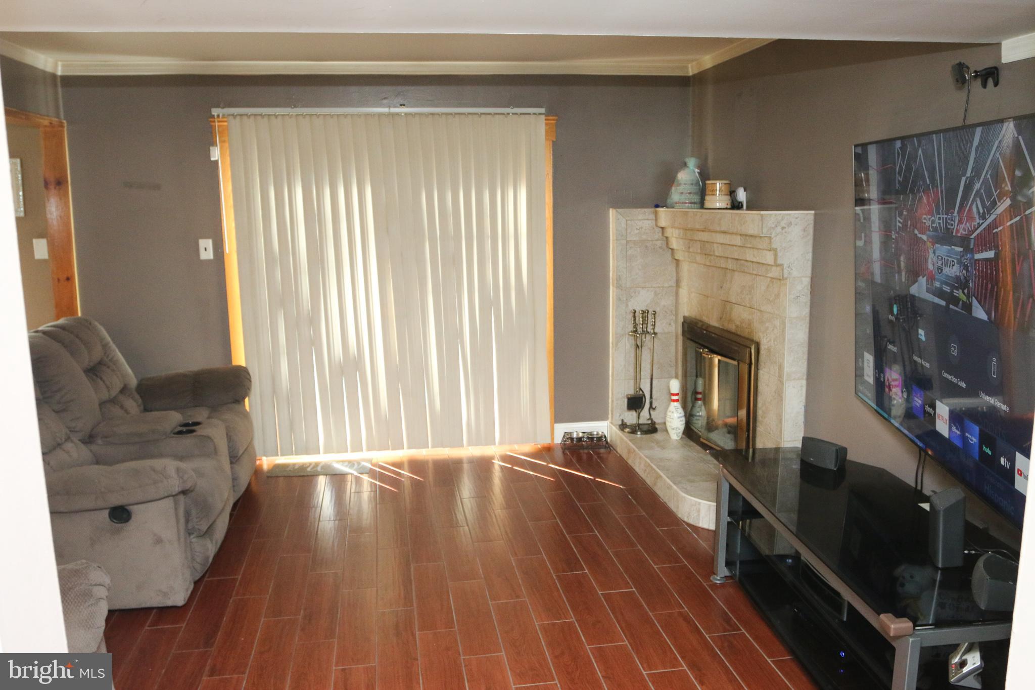 56 Plumstead Road Sewell, NJ 08080 - Photo 5 of 25