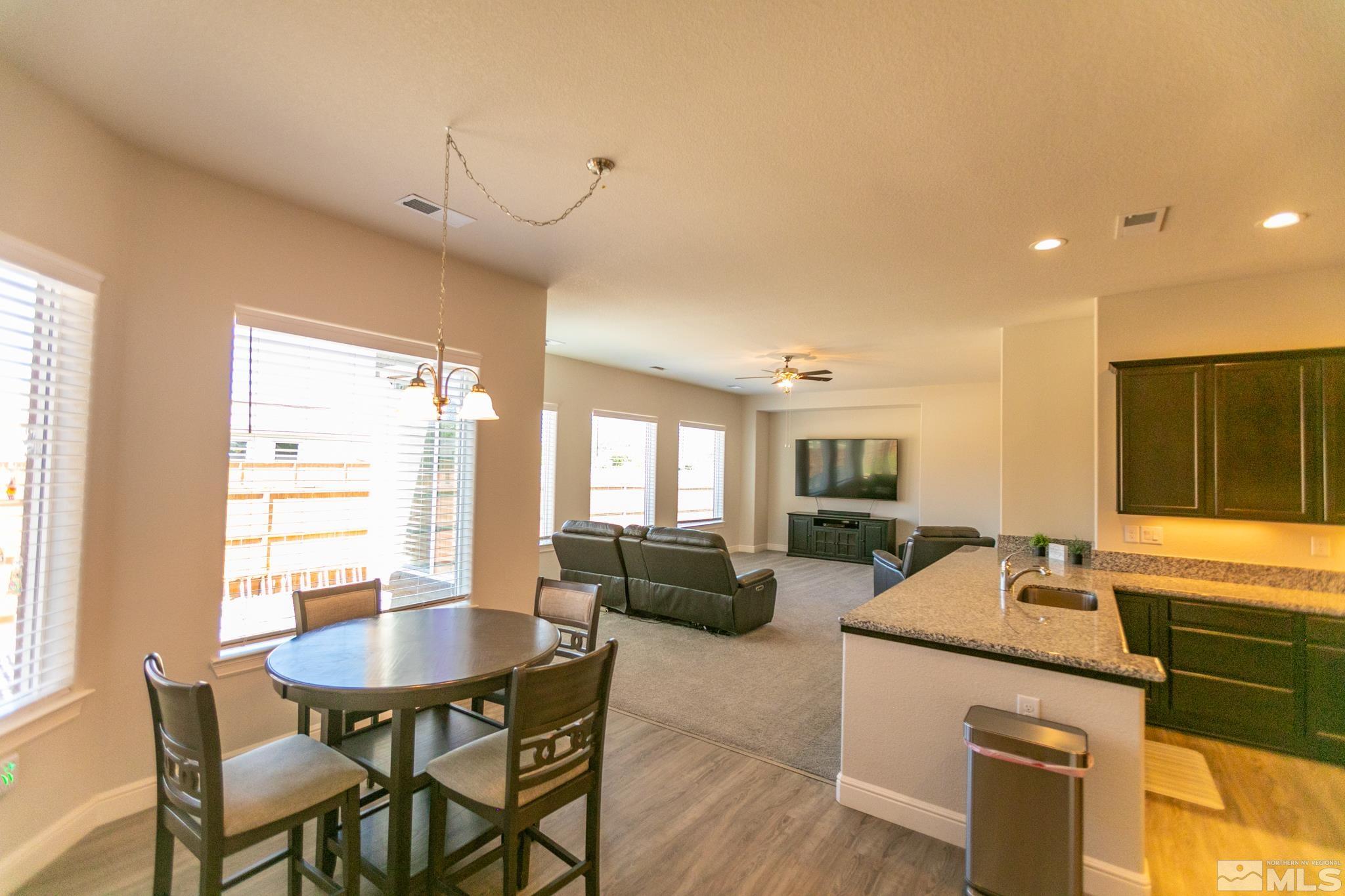 385 White Hawk Road Fernley, NV 89408 - Photo 18 of 33 Photo 18
