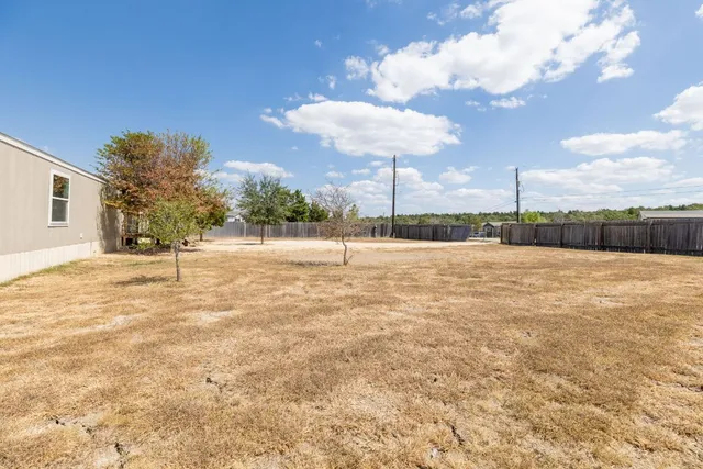$240,000 | 106 Sunflower Field, Elgin, TX 78621