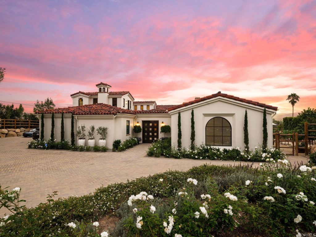 5516 La Crescenta Road Rancho Santa Fe, CA 92067 - Photo 9 of 68