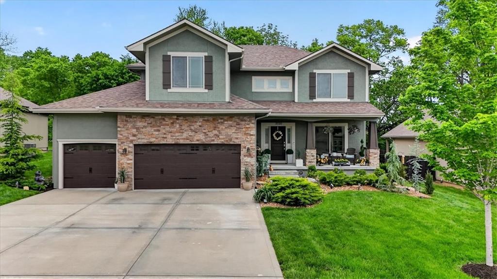 2320 Southwest Deer Run Road Lee's Summit, MO 64082 - Photo 1 of 66
