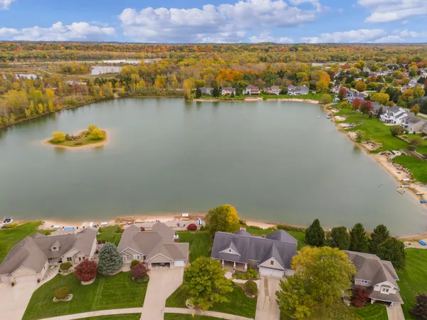 $795,000 | 8886 Stonepoint Court, Jenison, MI 49428