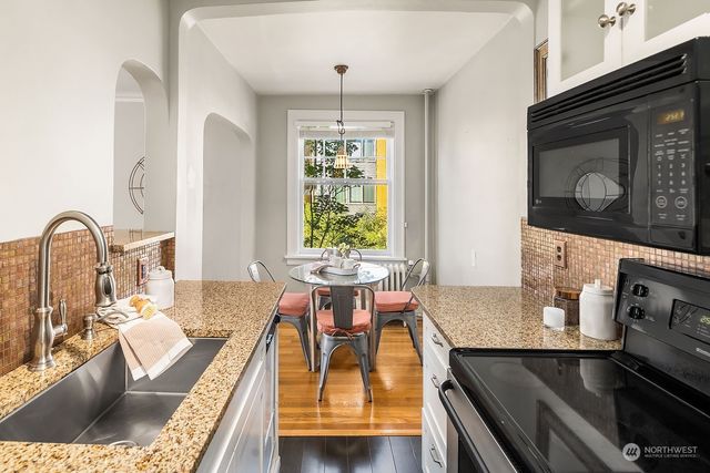 $515,000 | 321 Boylston Avenue East, Unit 306, Seattle, WA 98102