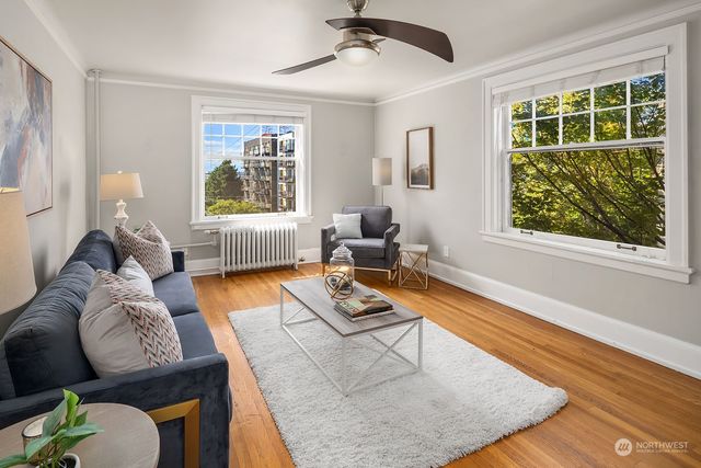 $515,000 | 321 Boylston Avenue East, Unit 306, Seattle, WA 98102