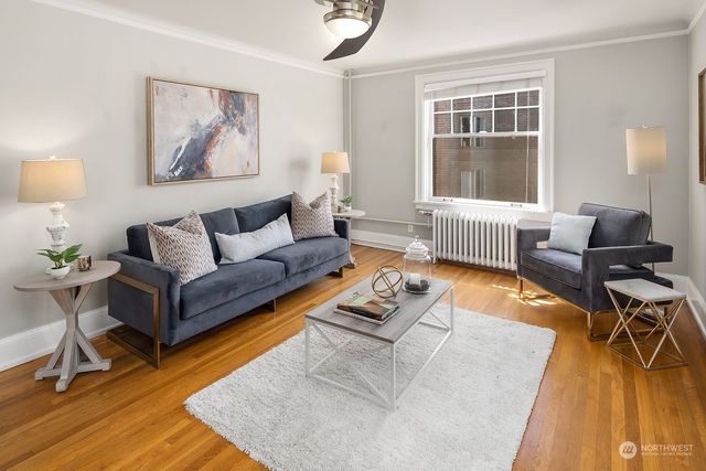 $515,000 | 321 Boylston Avenue East, Unit 306, Seattle, WA 98102