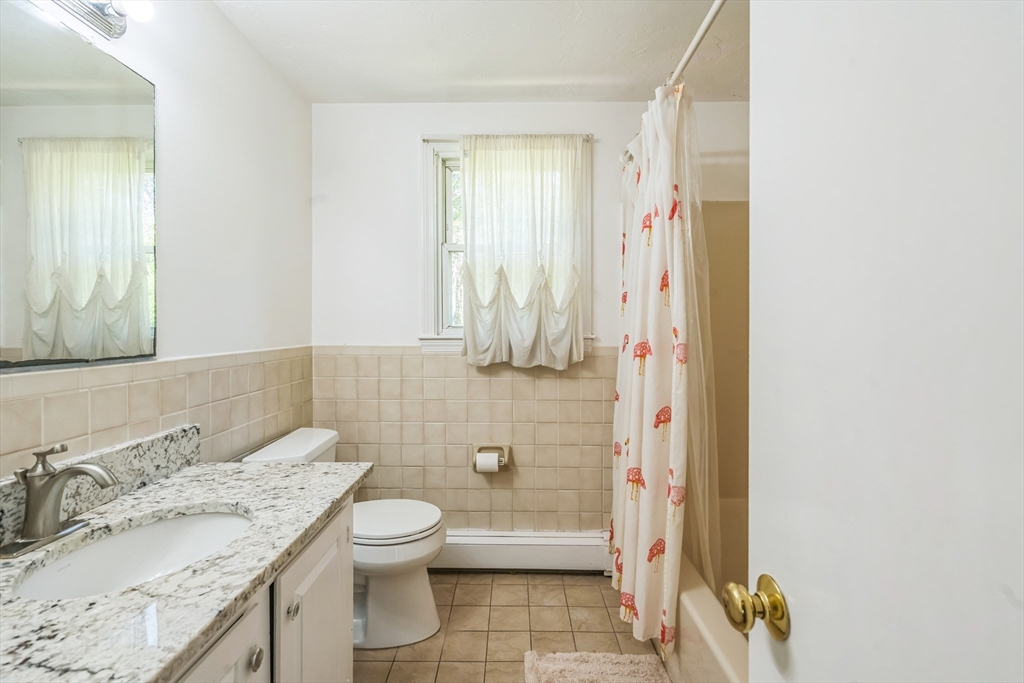 1163 Webster Street Hanover, MA 02339 - Photo 24 of 31 Gallery Image 24
