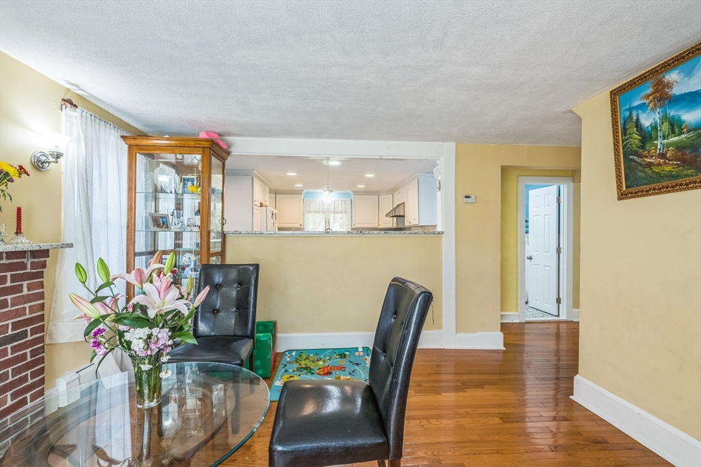 1163 Webster Street Hanover, MA 02339 - Photo 8 of 31 Gallery Image 8