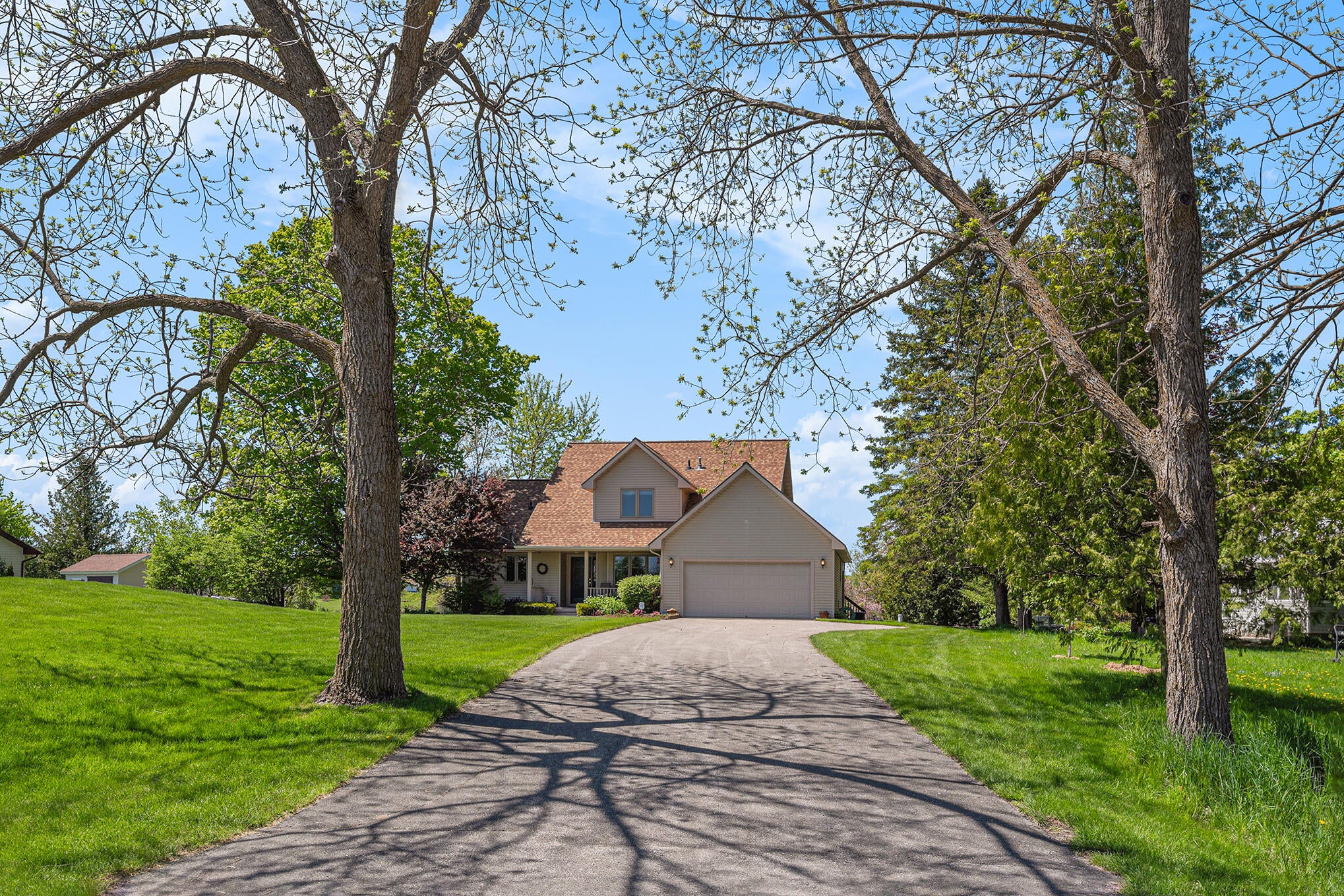 10783 Moonlight Bay Road Cheboygan, MI 49721 - Photo 8 of 50 Gallery Image 8