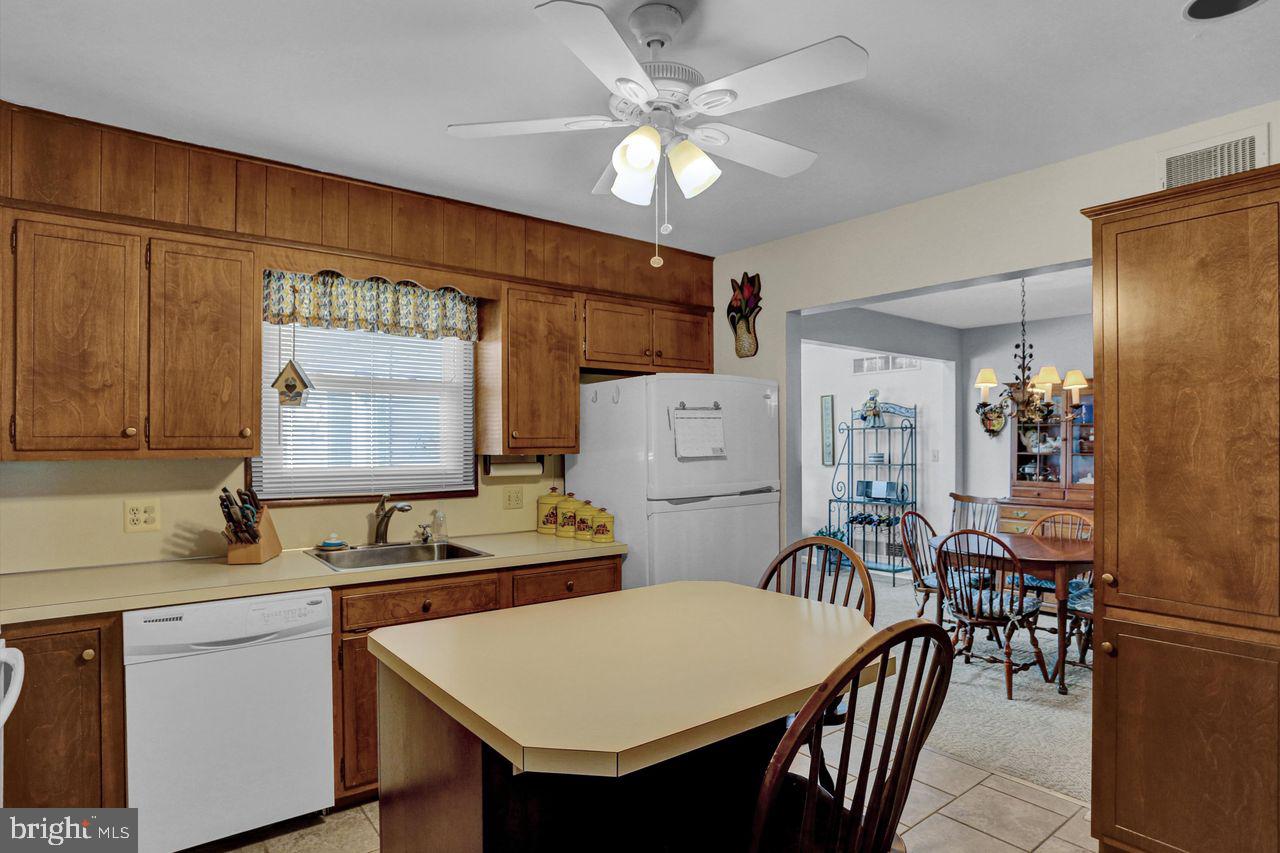 1608 Concord Road Wyomissing, PA 19610 - Photo 8 of 28 Gallery Image 8