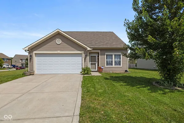 $285,000 | 3035 Arrowroot Lane, Indianapolis, IN 46239