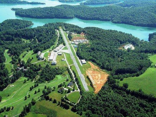 Big Pine Point Road La Follette, TN 37766 - Photo 7 of 10 20150723203809042298000000-o