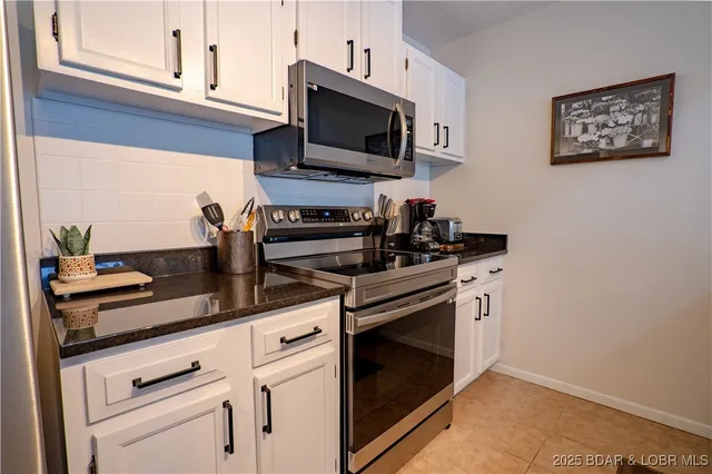 $289,500 | 875 Parkside Place, Unit A407, Osage Beach, MO 65065