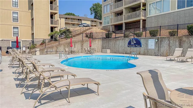 $289,500 | 875 Parkside Place, Unit A407, Osage Beach, MO 65065
