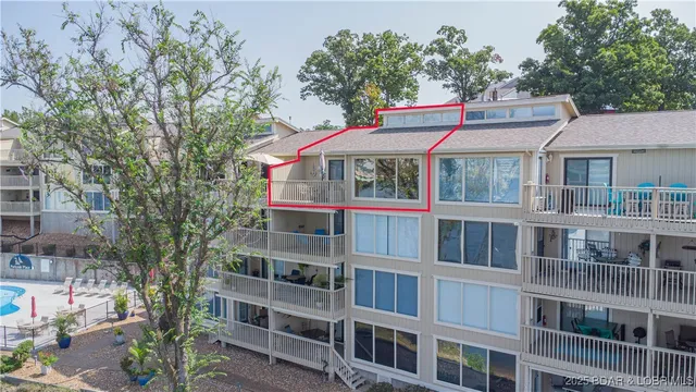 $289,500 | 875 Parkside Place, Unit A407, Osage Beach, MO 65065