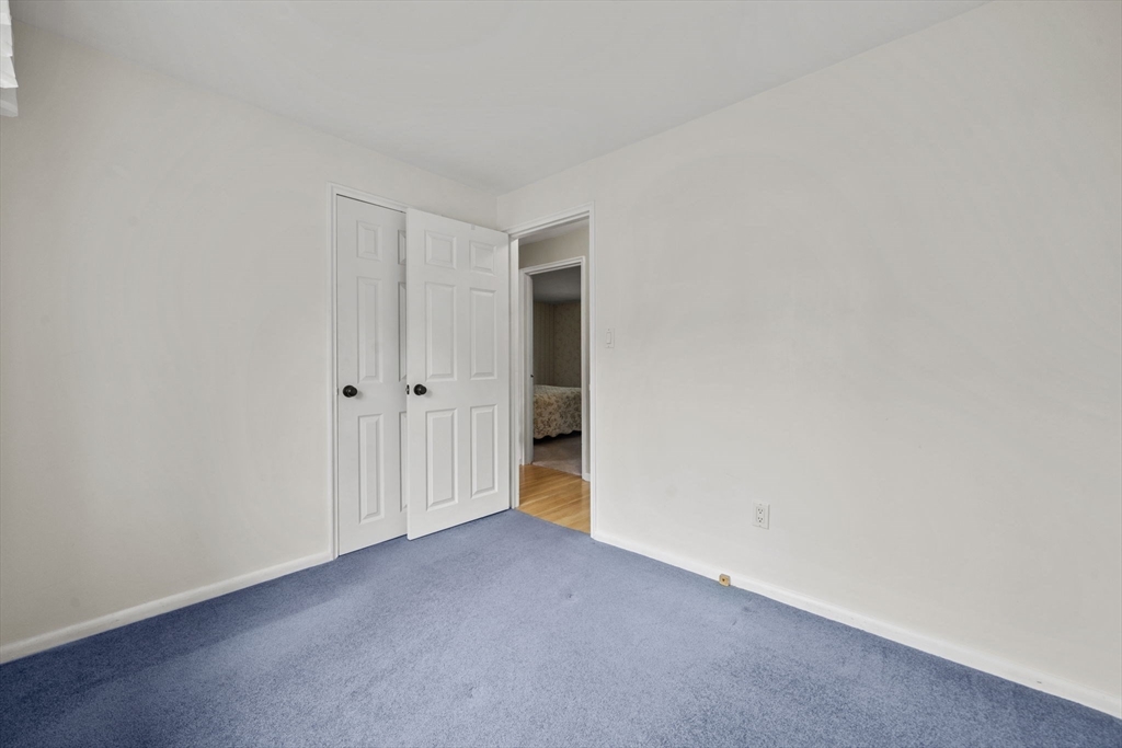 41 Samoset Road Peabody, MA 01960 - Photo 17 of 37