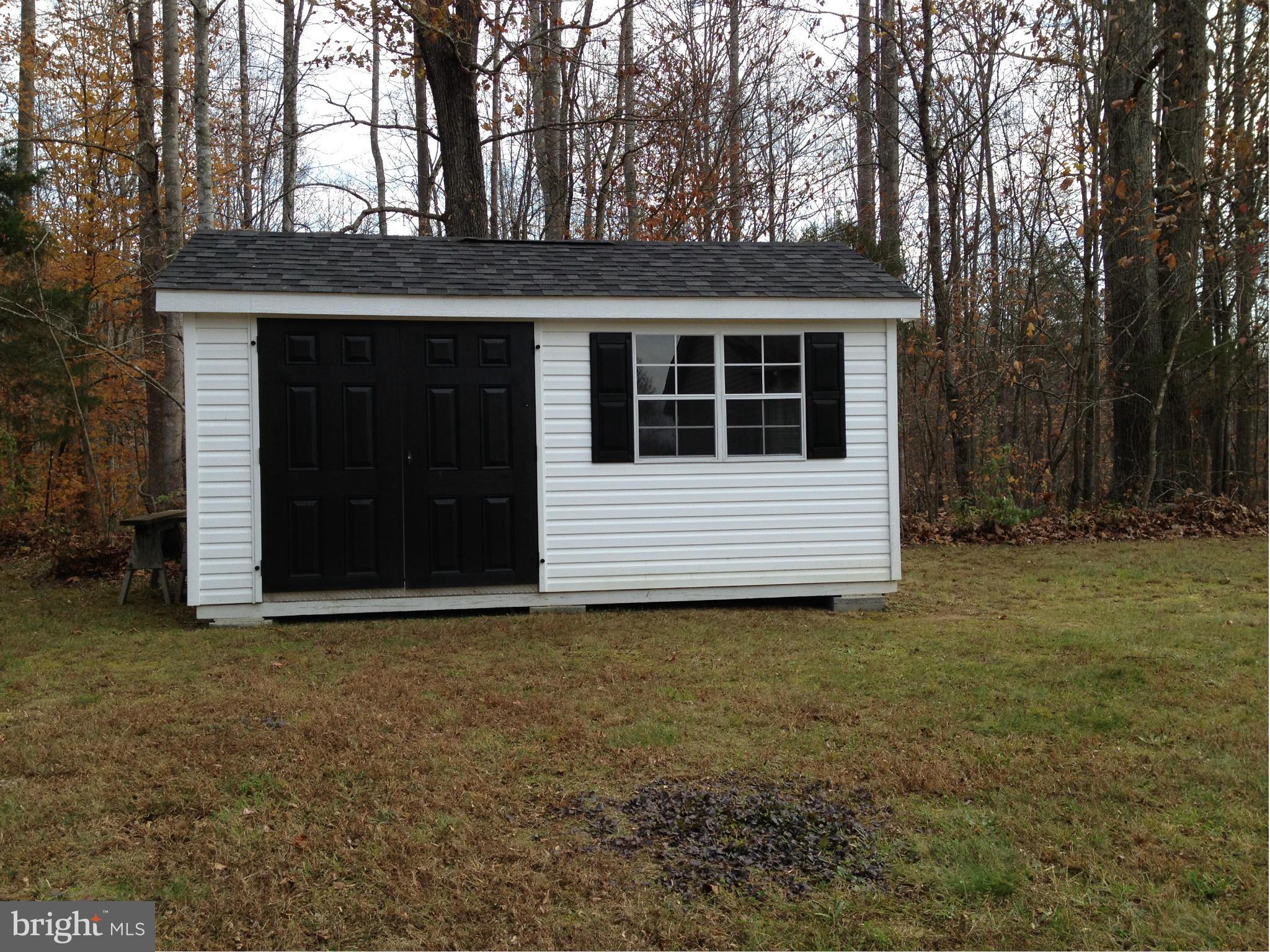 7244 Wilson Road Marshall, VA 20115 - Photo 21 of 30 a house with a outdoor space