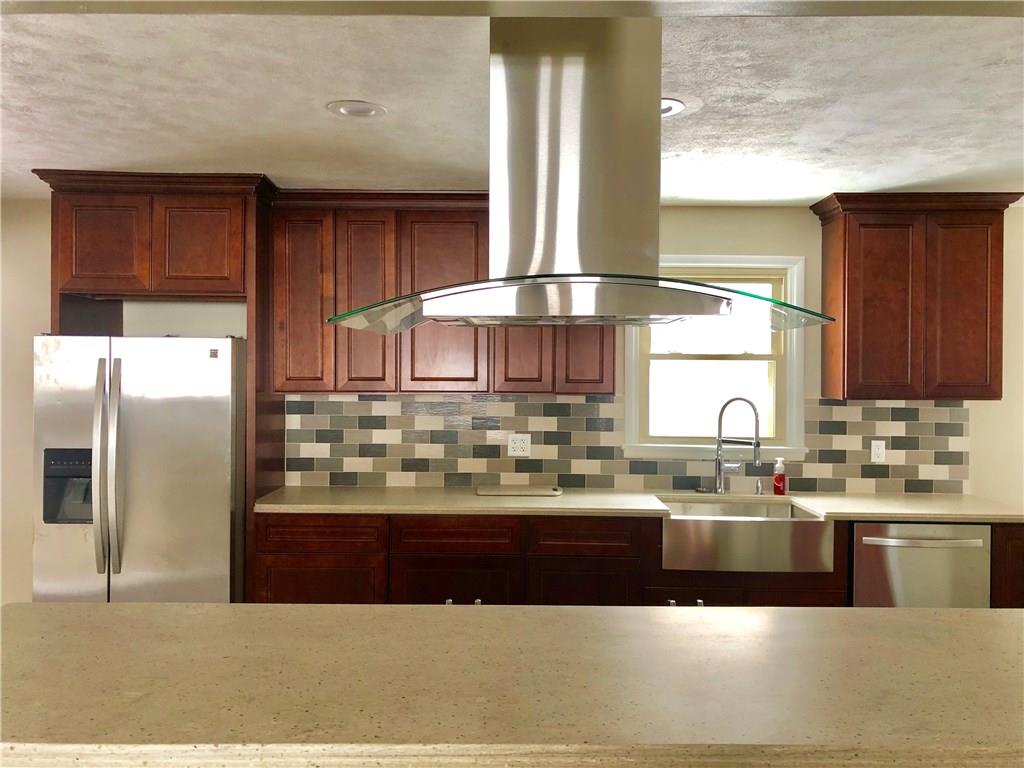 1517 Old State Road New Castle, PA 16101 - Photo 4 of 15