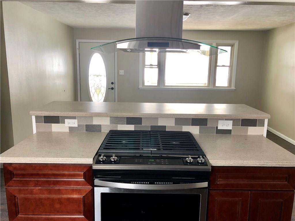 1517 Old State Road New Castle, PA 16101 - Photo 7 of 15