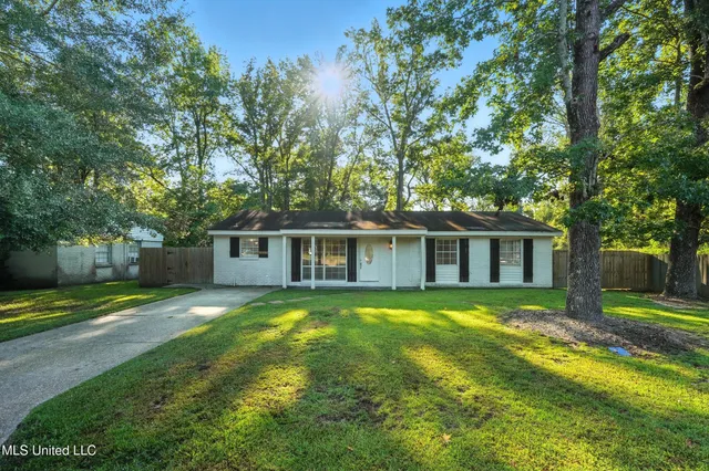 $199,000 | 307 South Steele Avenue, Picayune, MS 39466