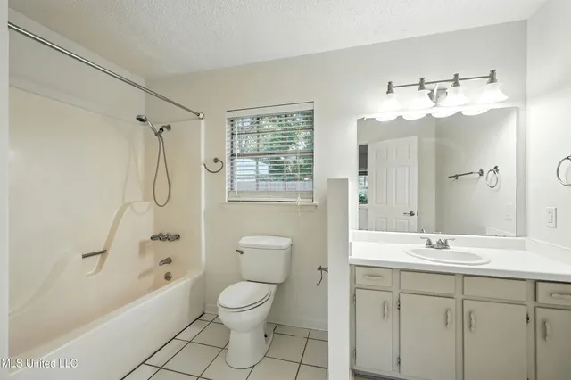 $199,000 | 307 South Steele Avenue, Picayune, MS 39466