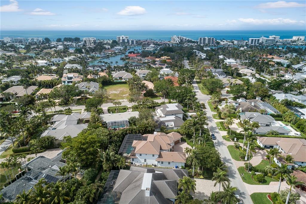 614 Bow Line Drive Naples, FL 34103 - Photo 36 of 38