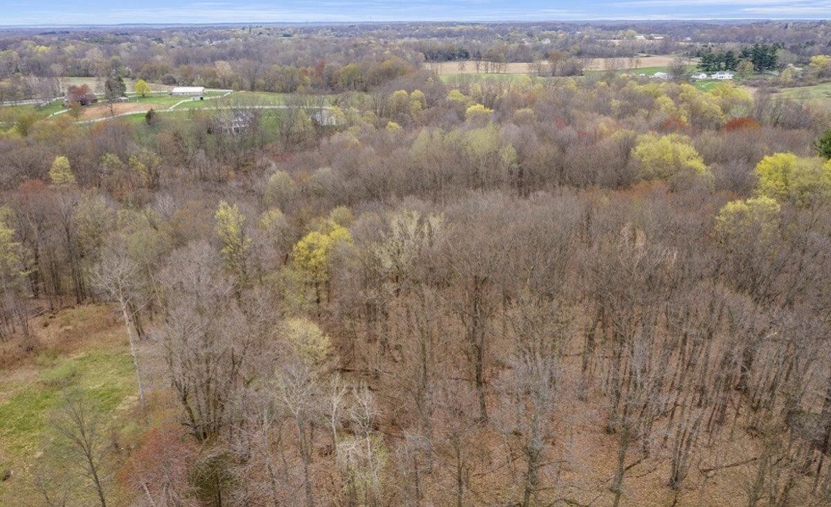 8133 Cascade Road Southeast Ada, MI 49301 - Photo 8 of 8 20220821195738146905000000-o