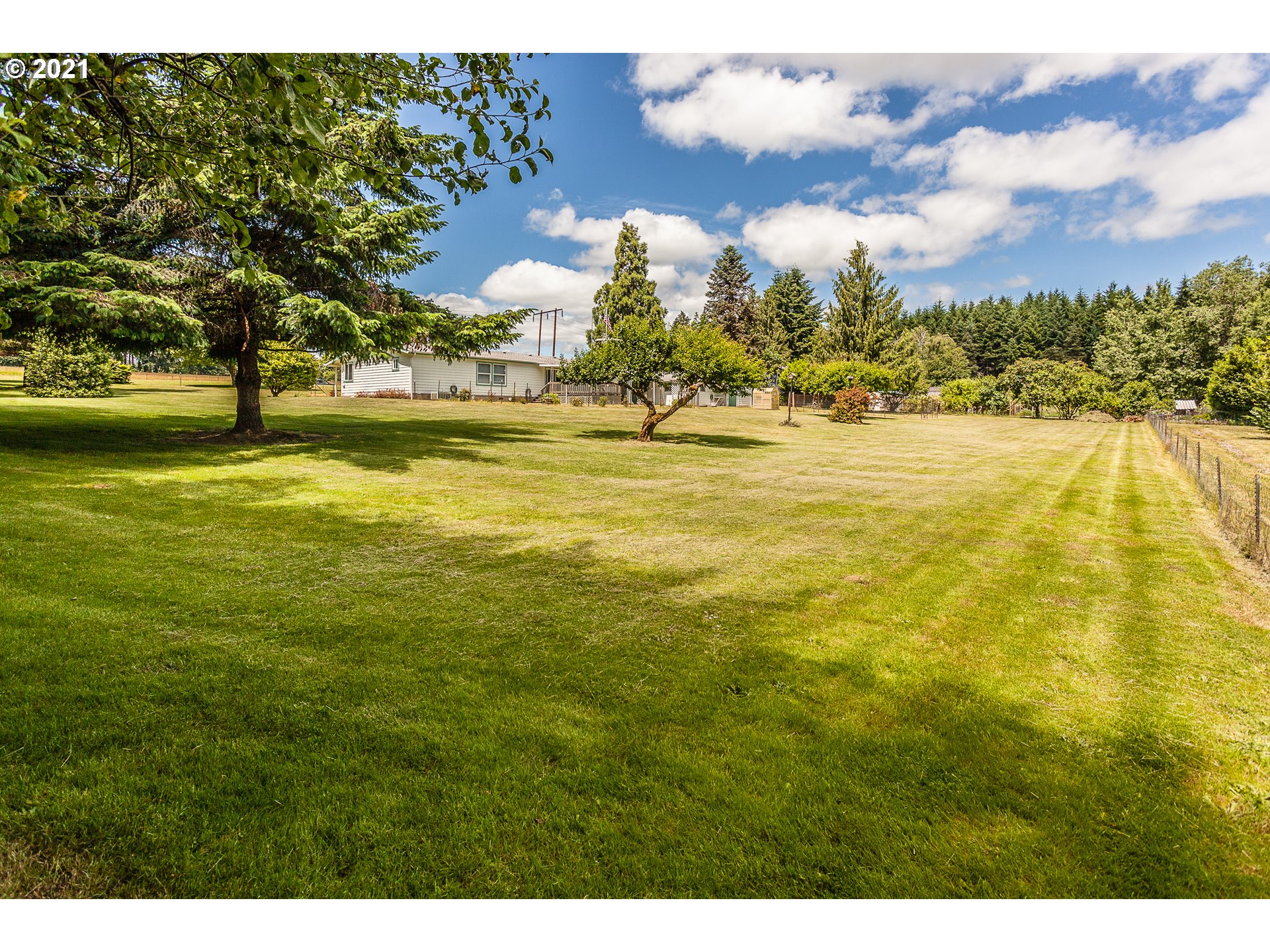 54206 Kalberer Road Scappoose, OR 97056 - Photo 6 of 11 Gallery Image 6
