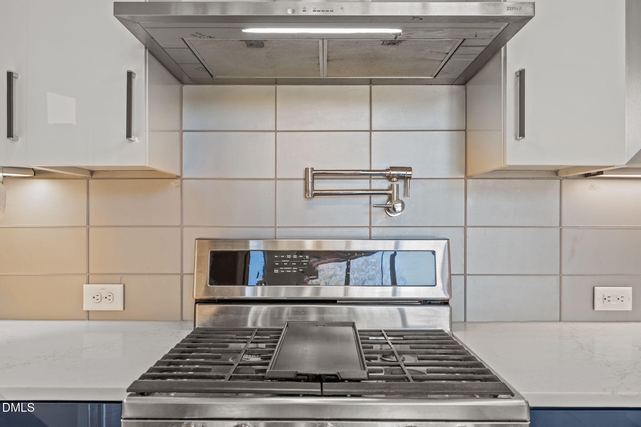 817 North King Charles Road Raleigh, NC 27610 - Photo 13 of 42 20-web-or-mls-IMG_5149