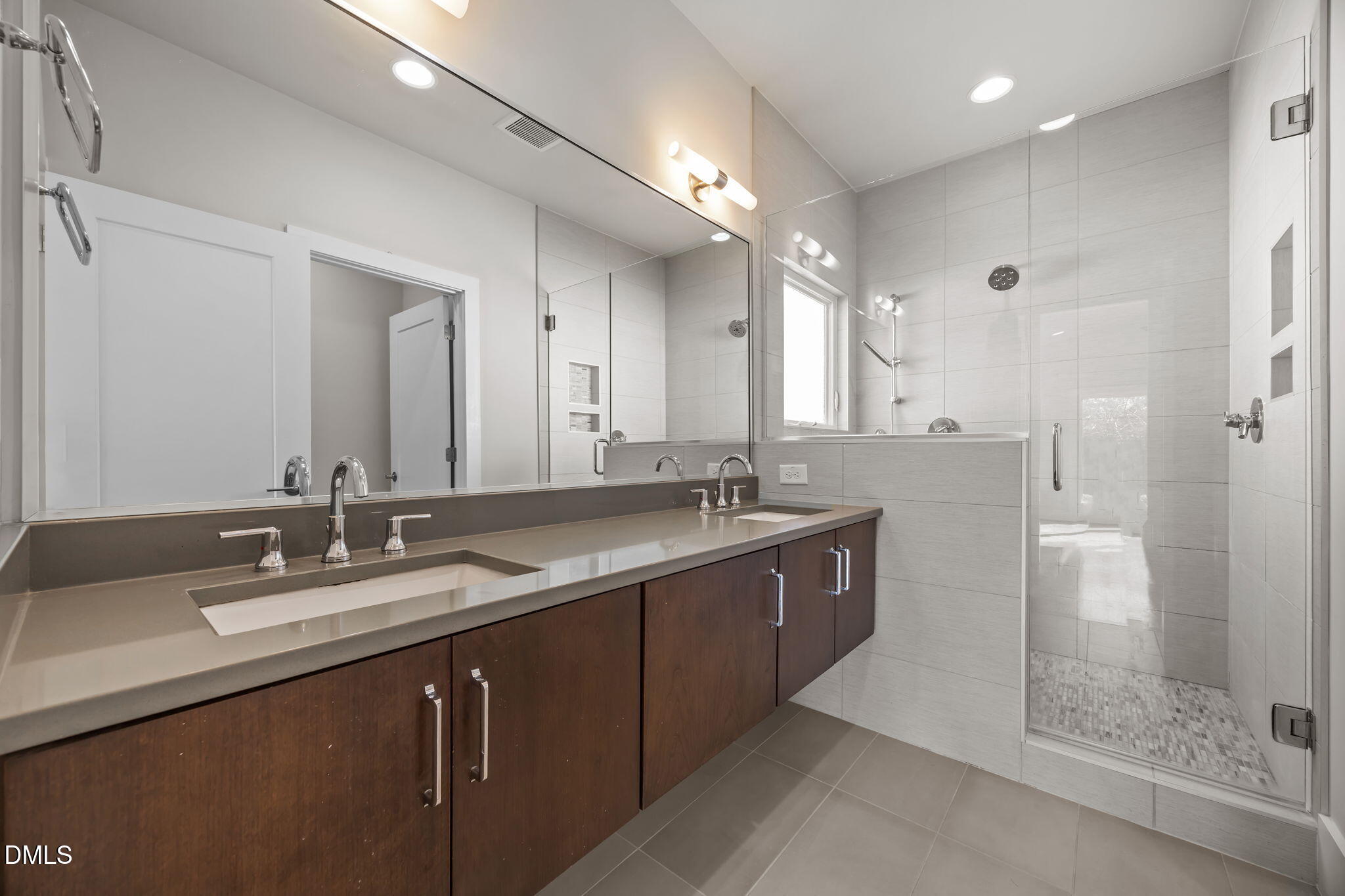 817 North King Charles Road Raleigh, NC 27610 - Photo 32 of 42 31-web-or-mls-IMG_5182