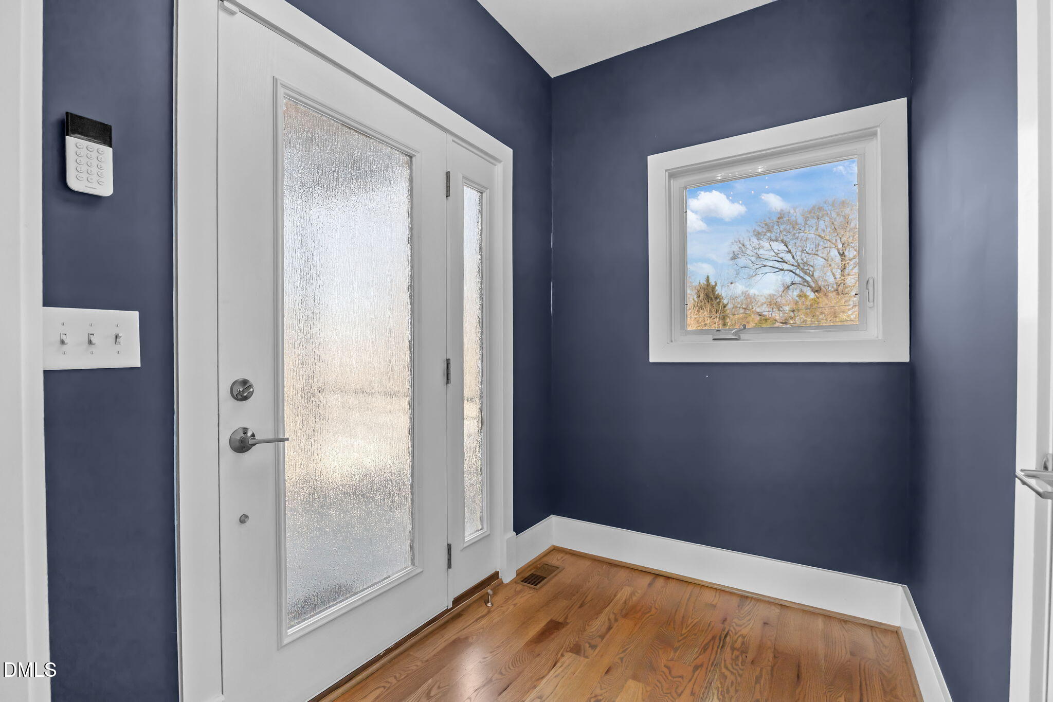 817 North King Charles Road Raleigh, NC 27610 - Photo 4 of 42 7-web-or-mls-IMG_5107