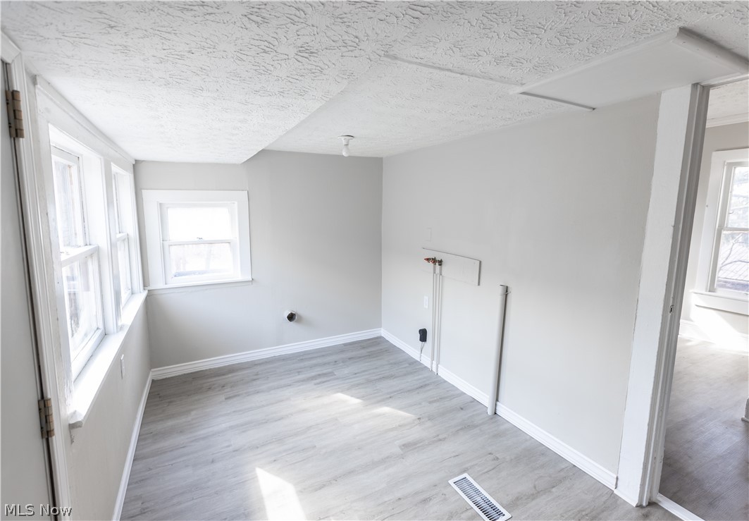 6154 Manchester Road Akron, OH 44319 - Photo 14 of 20 Gallery Image 14