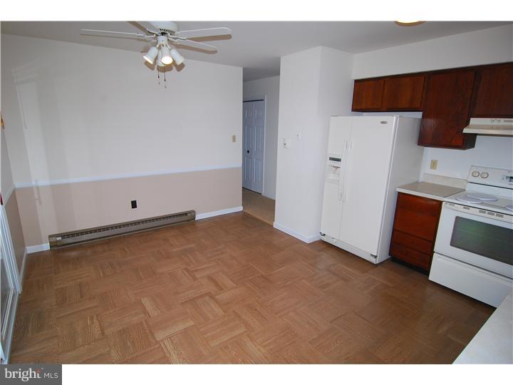 719 Fritz Avenue Reading, PA 19607 - Photo 5 of 14