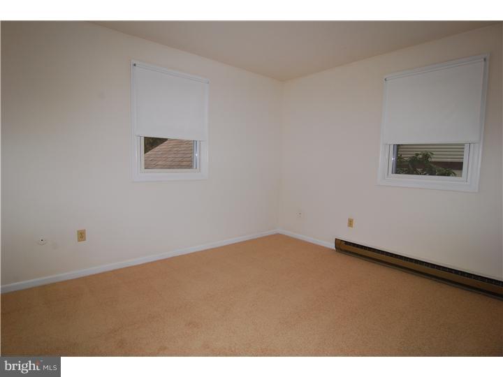 719 Fritz Avenue Reading, PA 19607 - Photo 7 of 14