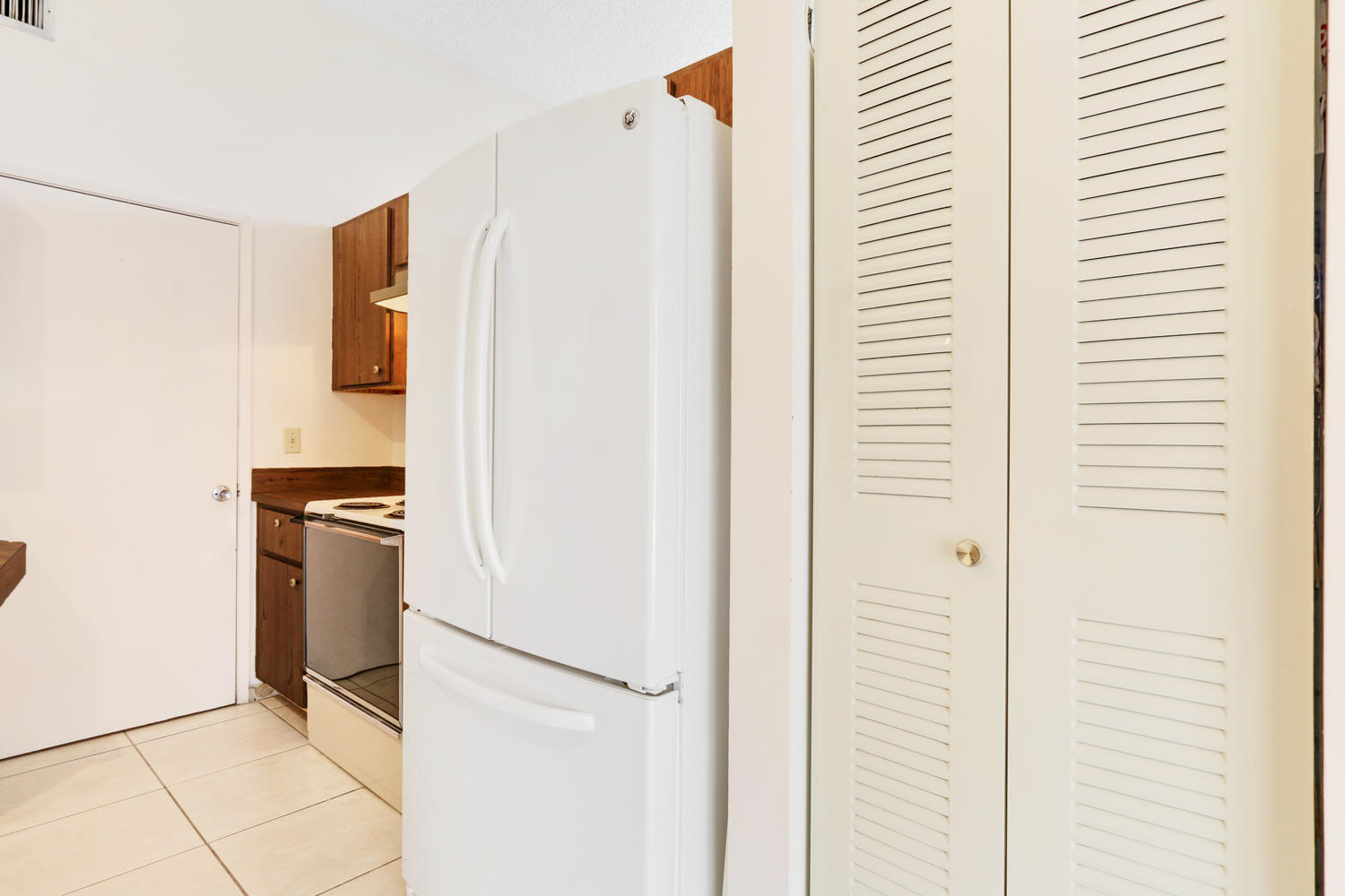 11710 Countryview Lane Boca Raton, FL 33428 - Photo 6 of 17 kit