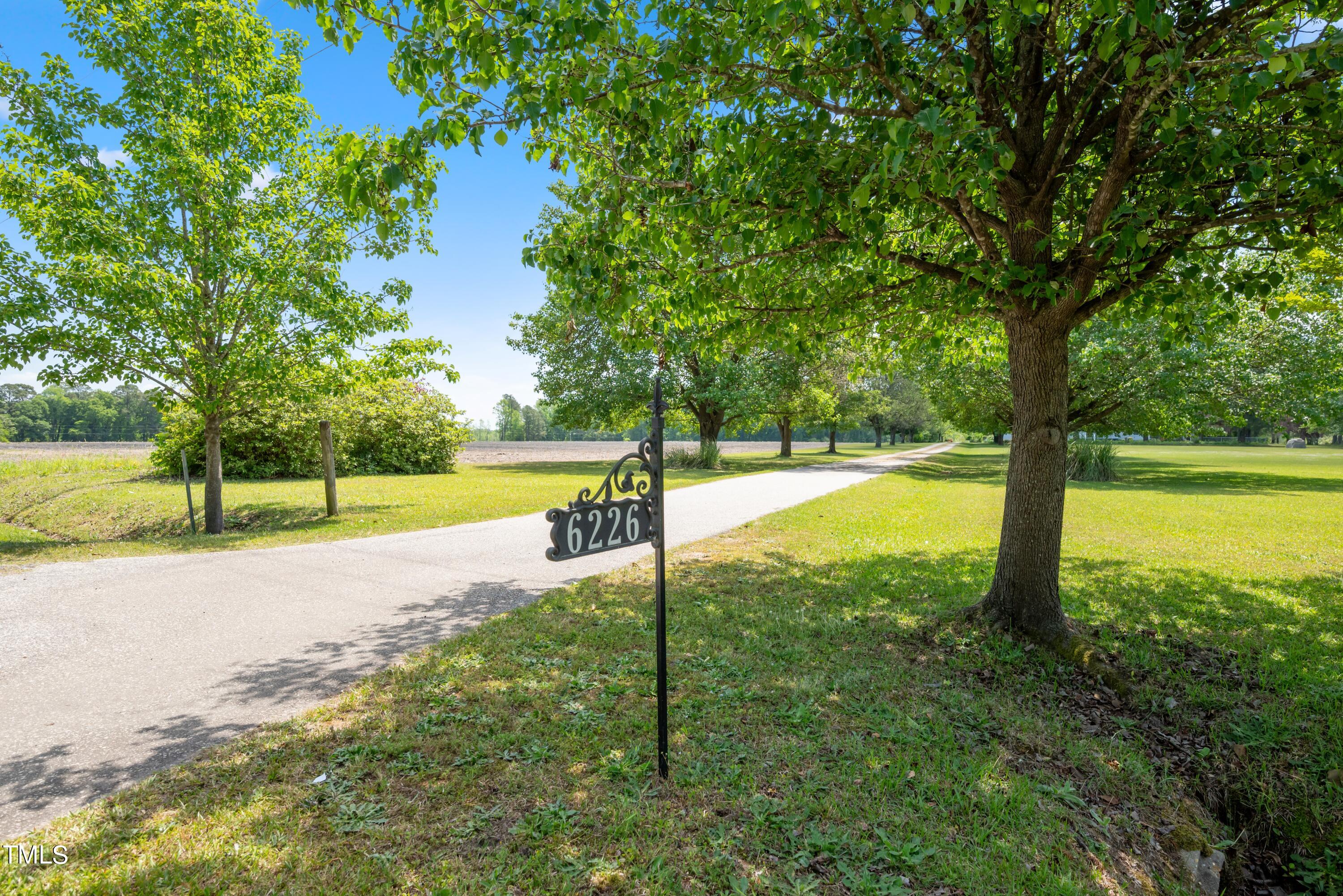 6226 Jake Road Stedman, NC 28391 - Photo 33 of 36 Driveway