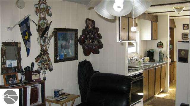 7570 Cunningham Road Northeast Mancelona, MI 49659 - Photo 19 of 25 1733403-18.JPG