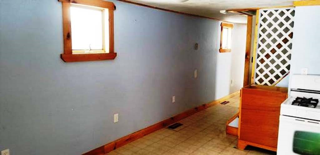 559 Northside Road Stark, NH 03582 - Photo 10 of 21