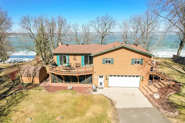 $879,000 | 24295 Matson Point Trail, Pelican Rapids, MN 56572