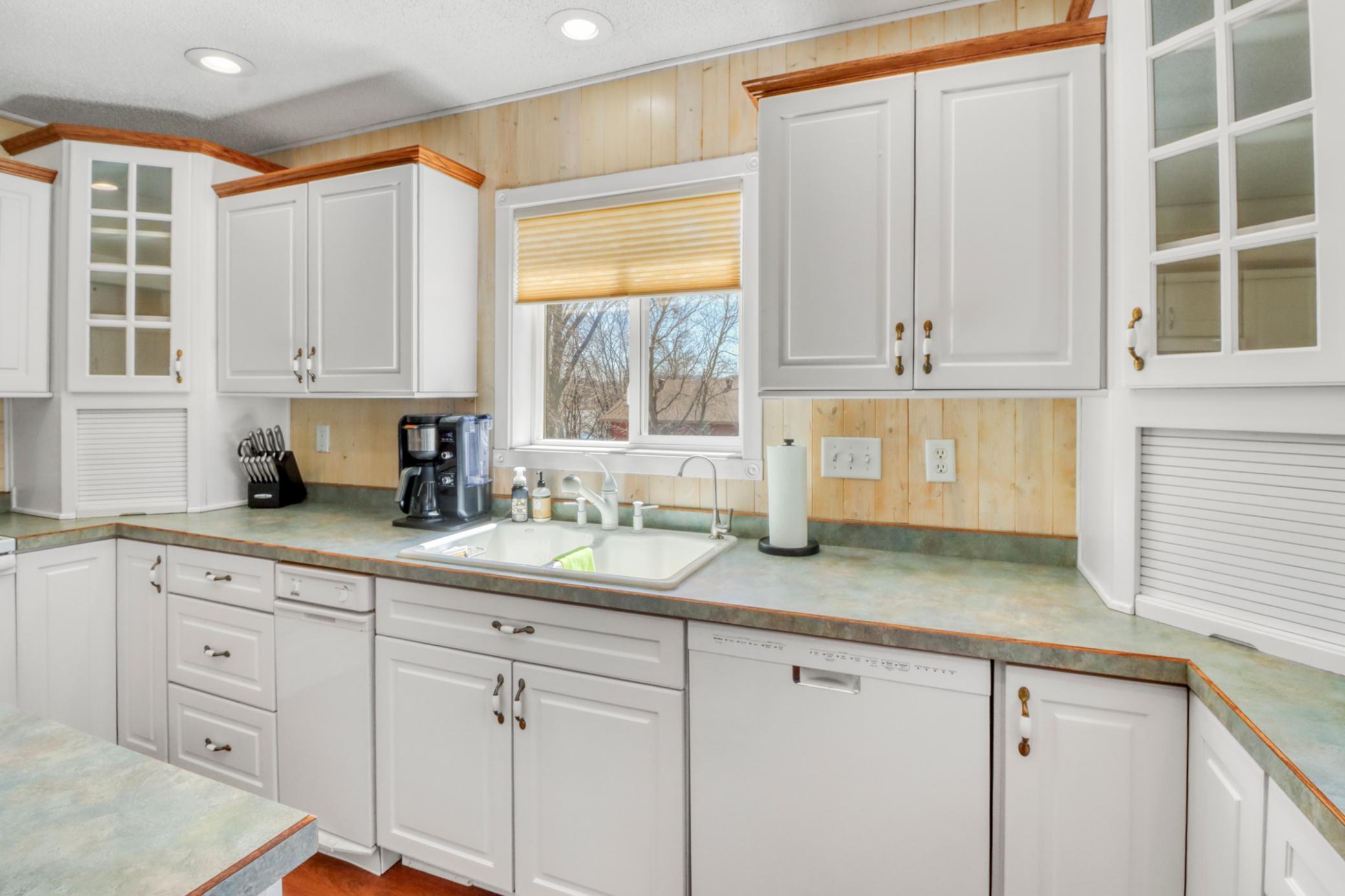 24295 Matson Point Trail Pelican Rapids, MN 56572 - Photo 7 of 83