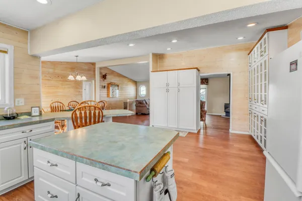 $850,000 | 24295 Matson Point Trail, Pelican Rapids, MN 56572