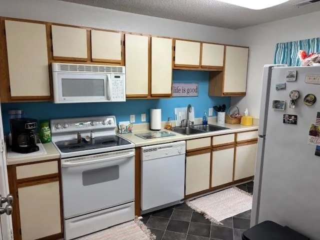 $115,900 | 320 E Myrtle Greens Drive, Unit 320E, Conway, SC 29526