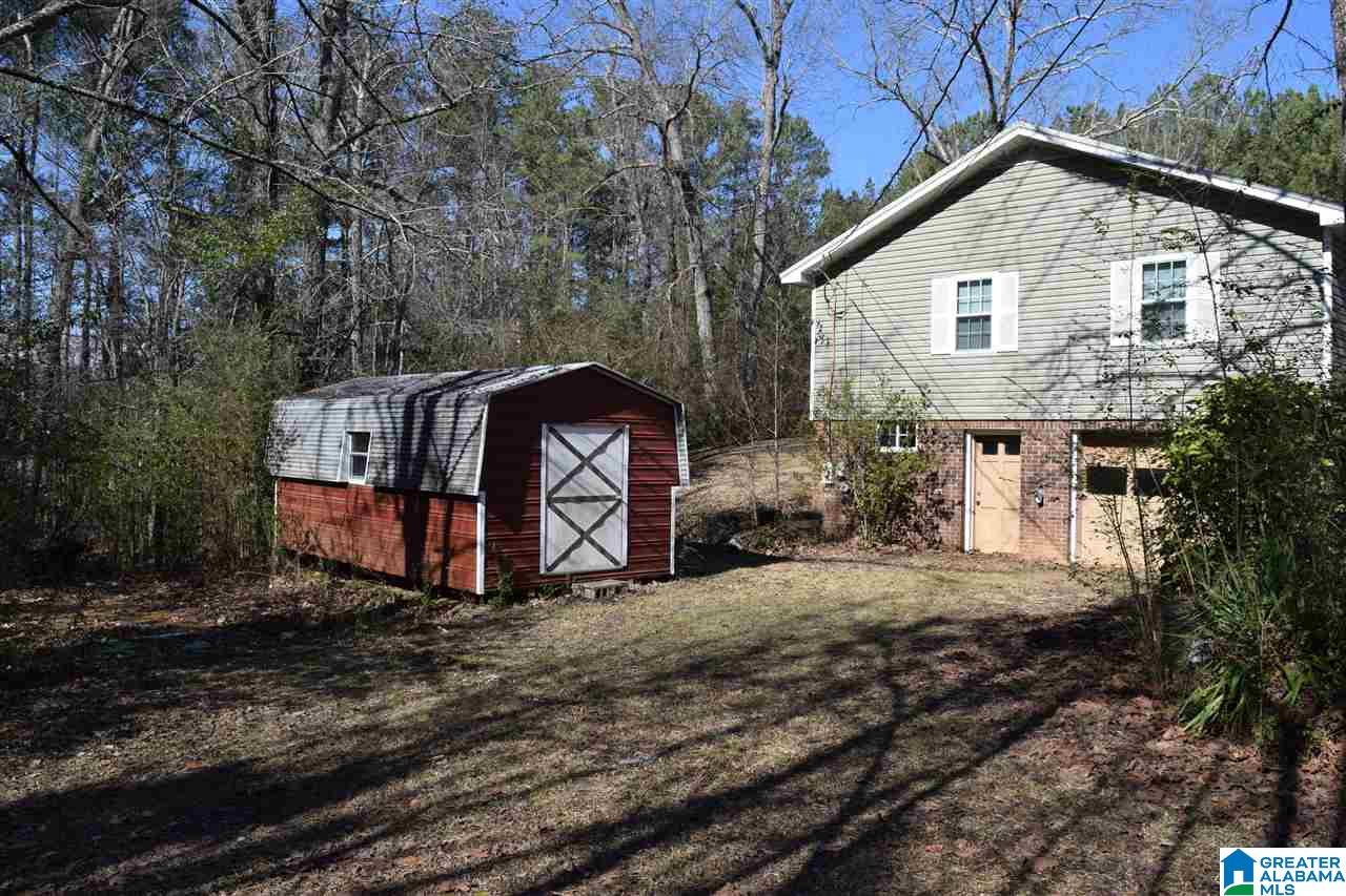635 Robbins Road Hayden, AL 35079 - Photo 10 of 48