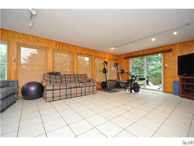2734 Bridle Path Road Slatington, PA 18080 - Photo 24 of 26 Gallery Image 24