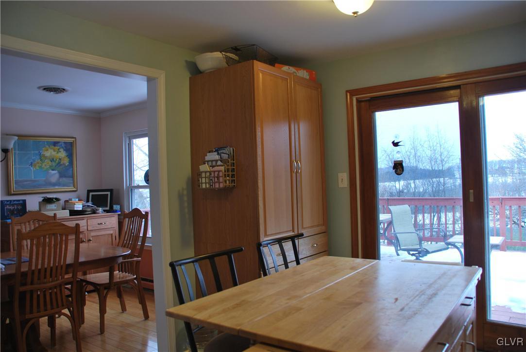 2734 Bridle Path Road Slatington, PA 18080 - Photo 4 of 26 Gallery Image 4