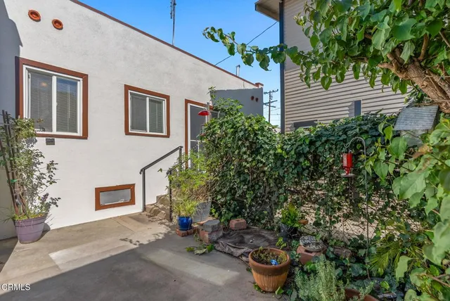 $960,000 | 208 North Fremont Avenue, Alhambra, CA 91801
