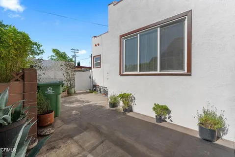 $960,000 | 208 North Fremont Avenue, Alhambra, CA 91801