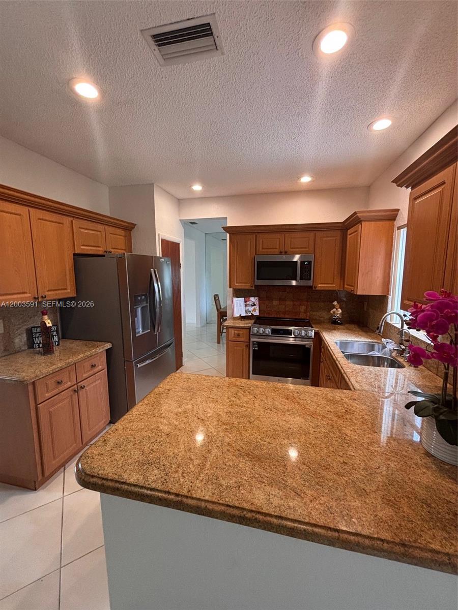 12149 Quilting Lane Boca Raton, FL 33428 - Photo 8 of 22