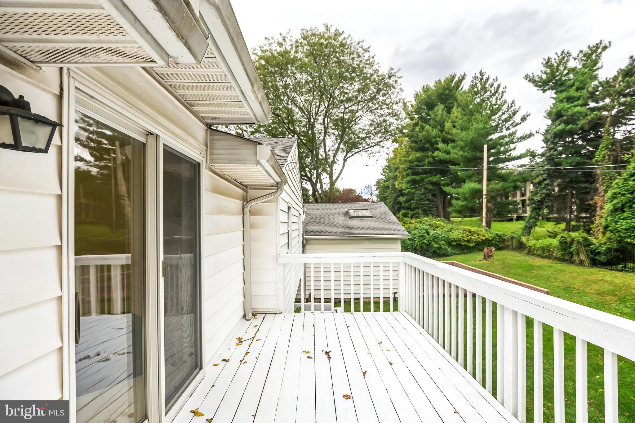 634 Moredon Road Huntingdon Valley, PA 19006 - Photo 17 of 19