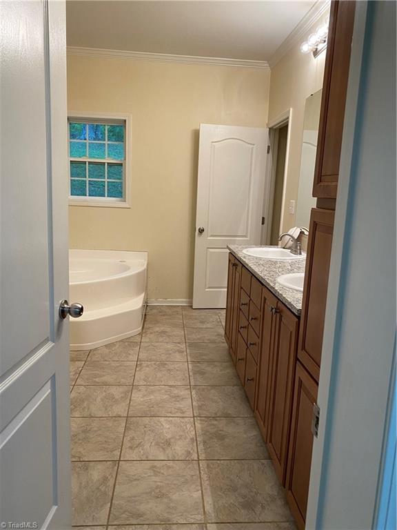 417 Brown Road King, NC 27021 - Photo 8 of 18