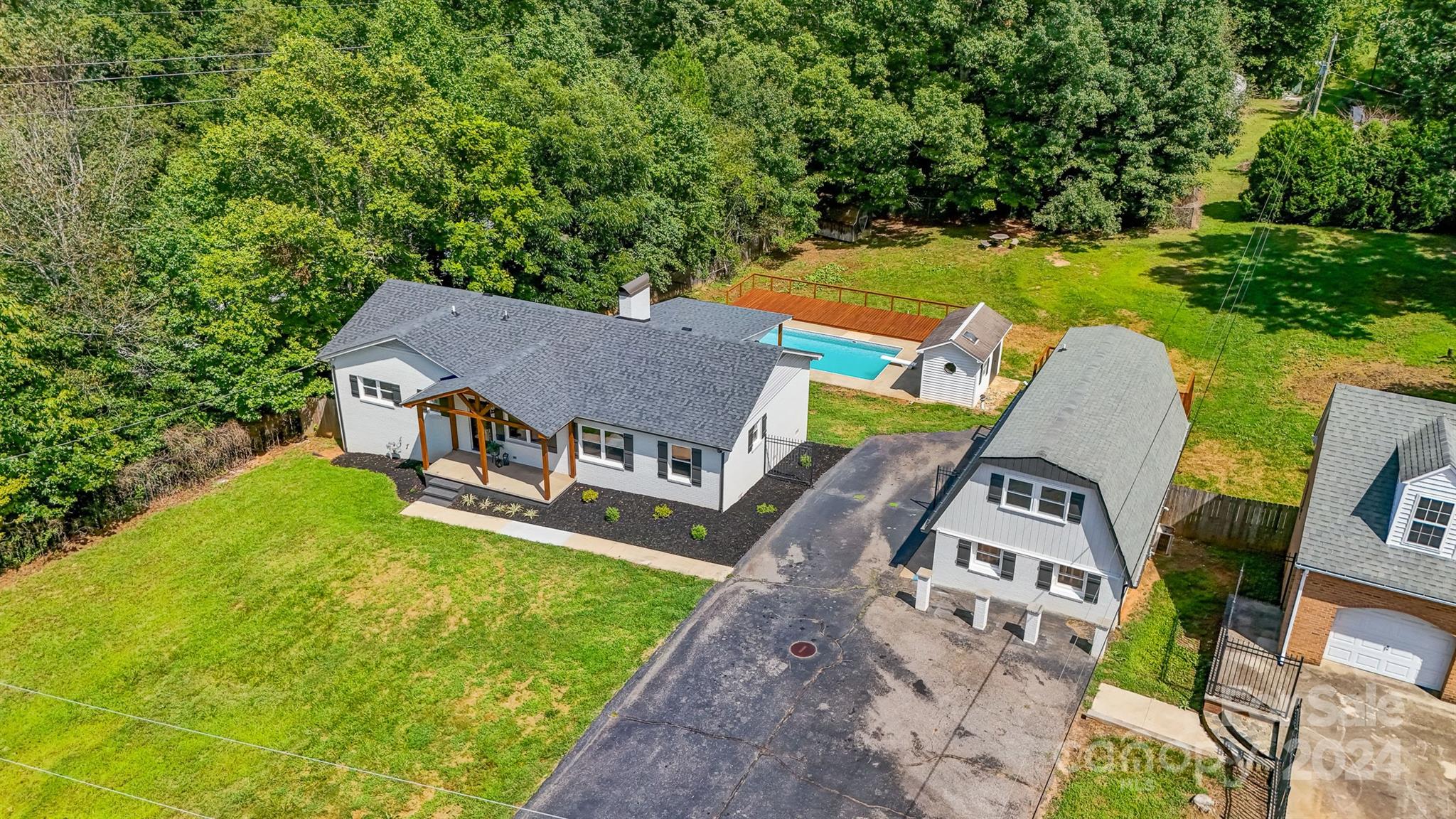 4293 Burkemont Road Morganton, NC 28655 - Photo 27 of 44 Gallery Image 27